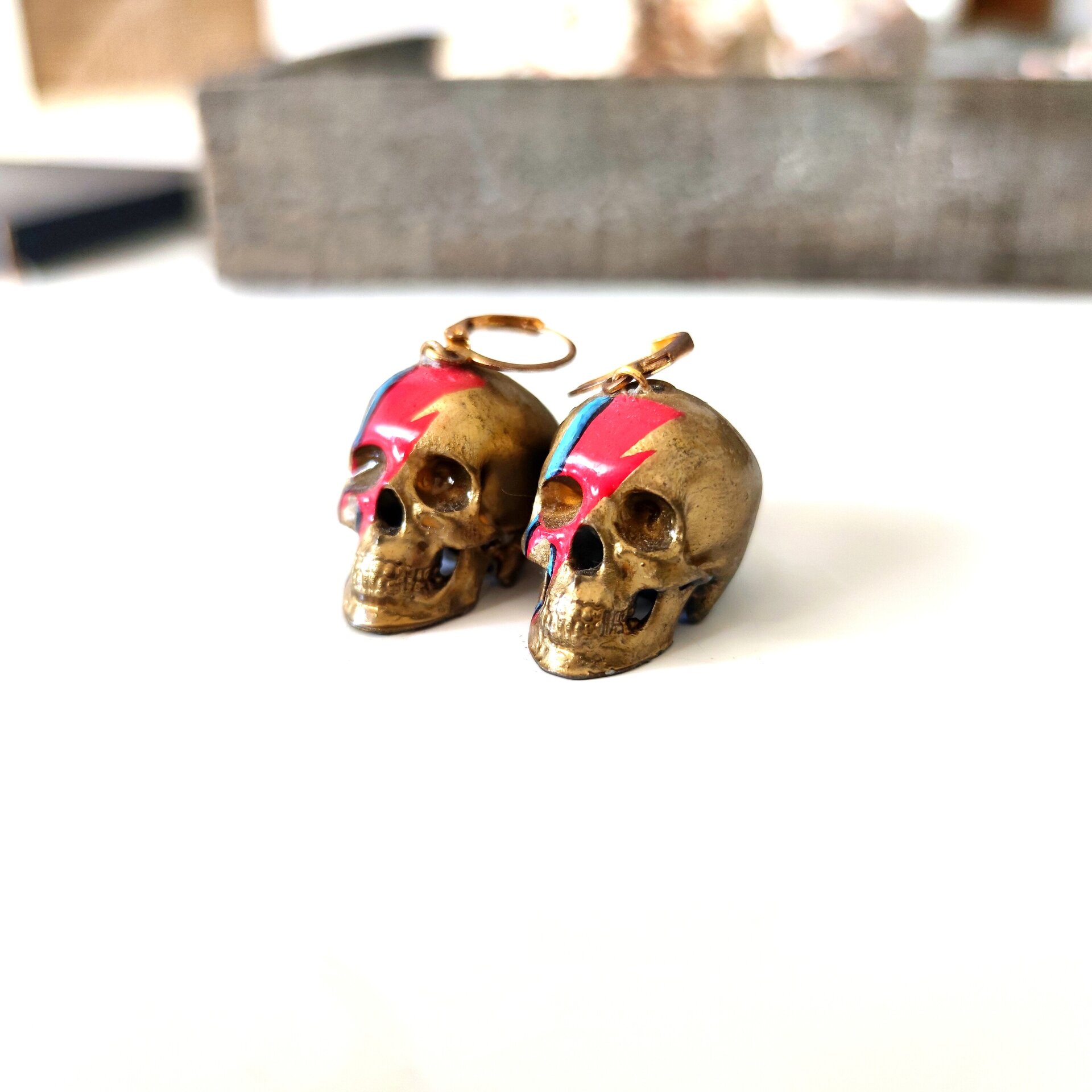 Pendientes Skull Bowie oro - 2